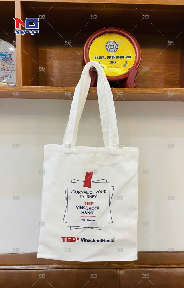 Mẫu túi vải tote 